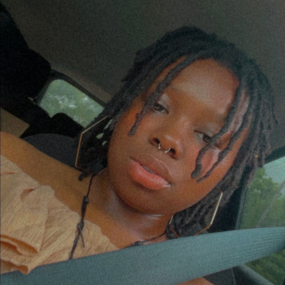 Meet your Posher, Dajah